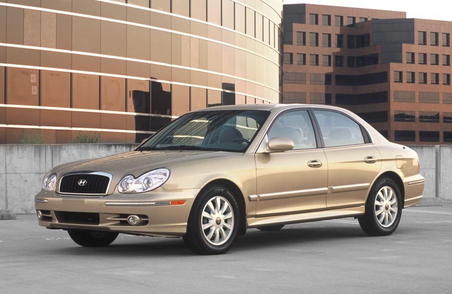  Hyundai Sonata 2003 года  (фото 12 из 15)